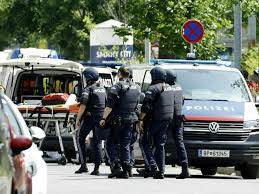 TRAGEDIA A GRAZ: DIECI MORTI IN UNA SCUOLA