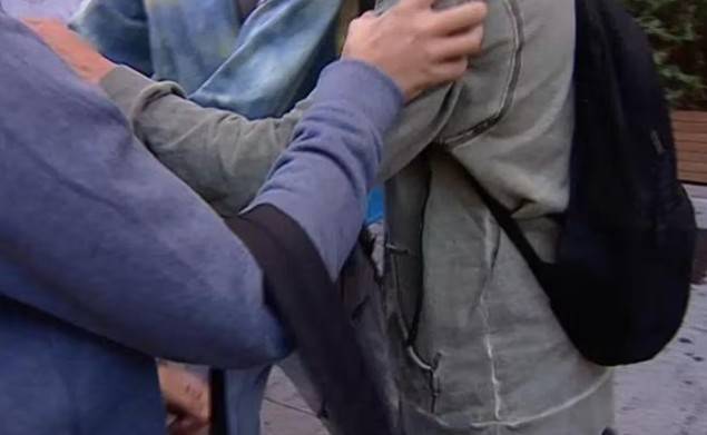 VIOLENZA TRA GIOVANISSIMI